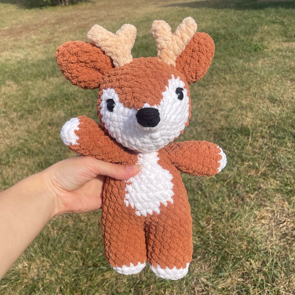 Adorable Crocheted Buck and Deer Plushie
